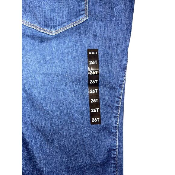 NEW Torrid Jeans 26T Womens Plus Size Blue Denim Midfit Super‎ Skinny Super Soft - Picture 9 of 12